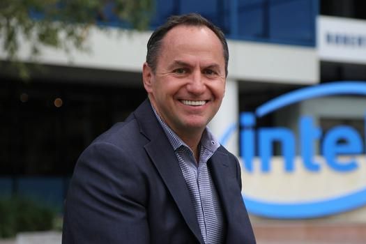 英特尔临时CEO斯万不想永久担任公司CEO职务! 英特尔临时CEO斯万不想永久担任公司CEO职务!