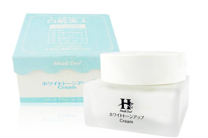 白肌美人素颜霜好用吗?可以遮瑕吗? 白肌美人素颜霜好用吗?可以遮瑕吗?