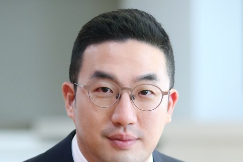 LG集团第四代领导人登台 系已故会长养子具光谟