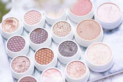 colourpop眼影必买色号?推荐几个色号? colourpop眼影必买色号?推荐几个色号?