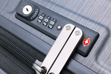 拉杆箱品牌推荐?新秀丽EVOA拉杆箱好不好用? 拉杆箱品牌推荐?新秀丽EVOA拉杆箱好不好用?