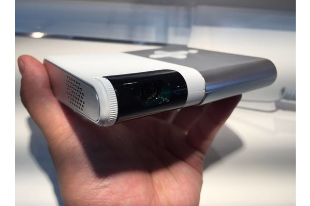 家用手机投影仪品牌推荐？联想微型手机投影仪的价格？