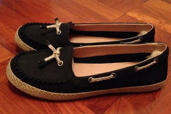 ugg单鞋价格是多少?脚宽的人可以穿吗? ugg单鞋价格是多少?脚宽的人可以穿吗?