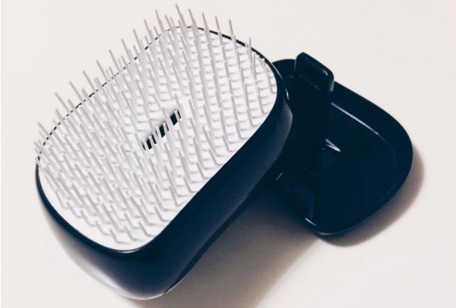 tangle teezer和mapepe猪鬃毛梳子哪个好用? tangle teezer和mapepe猪鬃毛梳子哪个好用?