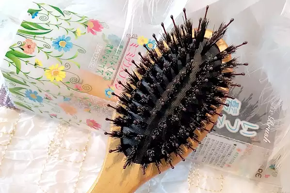 tangle teezer和mapepe猪鬃毛梳子哪个好用? tangle teezer和mapepe猪鬃毛梳子哪个好用?