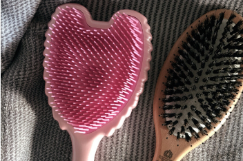 发质细软用什么梳子比较好?推荐几款? 发质细软用什么梳子比较好?推荐几款?