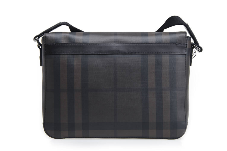 burberry男士邮差包价格及图片?burberry男士邮差包好买吗? burberry男士邮差包价格及图片?burberry男士邮差包好买吗?