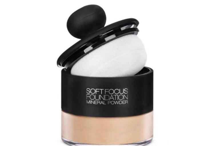 kiko散粉好用吗?定妆效果如何? kiko散粉好用吗?定妆效果如何?