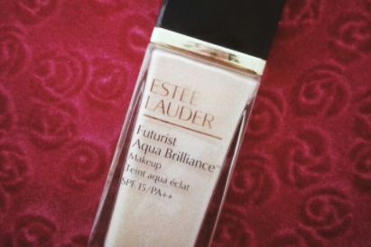 雅诗兰黛沁水粉底液怎么样?使用感如何? 雅诗兰黛沁水粉底液怎么样?使用感如何?