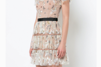 self portrait小礼服贵吗?值得买吗? self portrait小礼服贵吗?值得买吗?