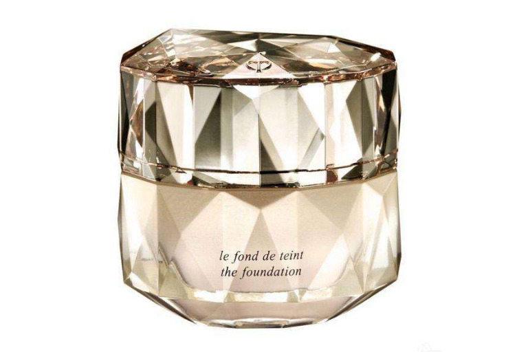 cpb晶钻粉底霜好用吗?cpb晶钻粉底霜防水吗? cpb晶钻粉底霜好用吗?cpb晶钻粉底霜防水吗?