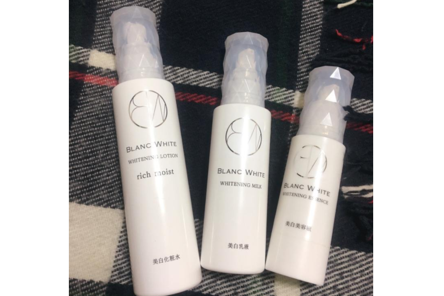 blanc white美白精华美容液功效?blanc white美容液抗过敏吗? blanc white美白精华美容液功效?blanc white美容液抗过敏吗?