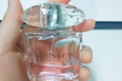 VERSACE香水好用吗?味道如何? VERSACE香水好用吗?味道如何?