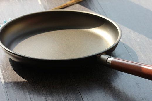 平底锅哪个品牌好?推荐一款? 平底锅哪个品牌好?推荐一款?