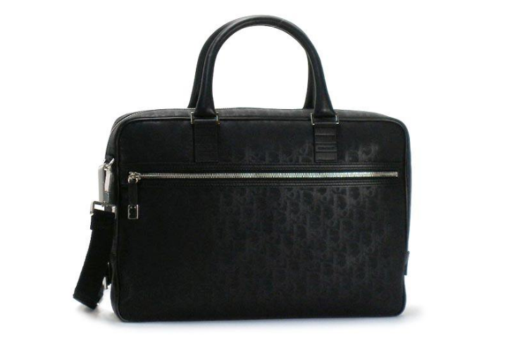 dior homme男包好看吗?dior homme男包有哪些背法? dior homme男包好看吗?dior homme男包有哪些背法?