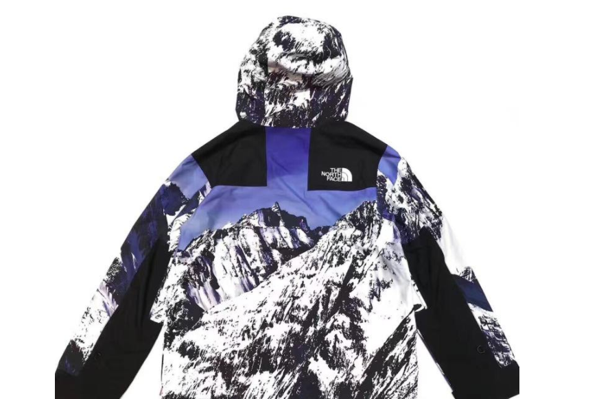 supreme雪山冲锋衣价格?从哪能买到正品吗? supreme雪山冲锋衣价格?从哪能买到正品吗?