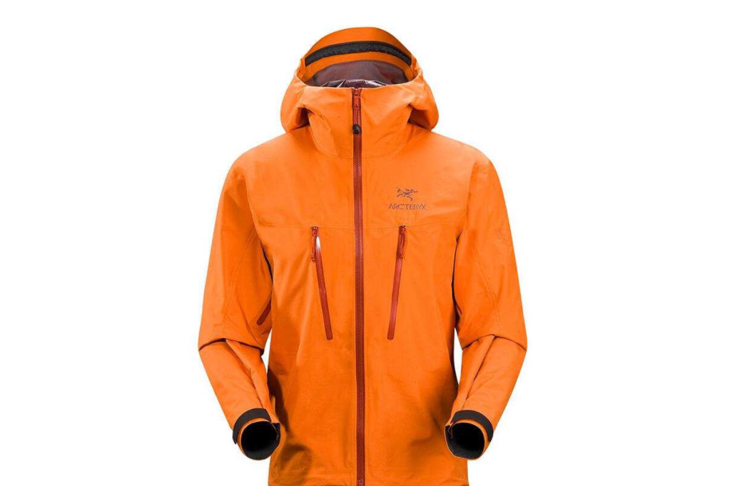 冲锋衣哪个品牌好?谁能推荐几款? 冲锋衣哪个品牌好?谁能推荐几款?