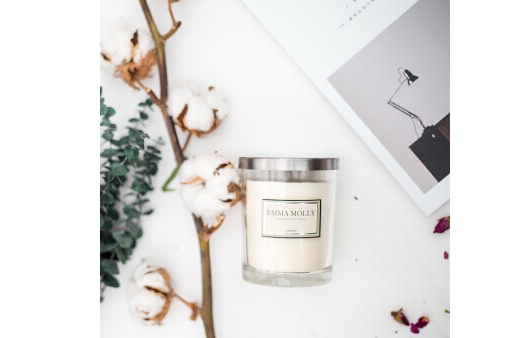 香熏蜡烛点完后很香吗?多少钱一个? 香熏蜡烛点完后很香吗?多少钱一个?