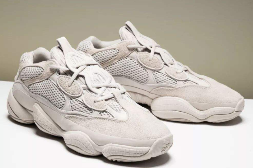 yeezy500的潮流男鞋多少钱?是什么材质? yeezy500的潮流男鞋多少钱?是什么材质?