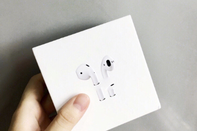 苹果的无线耳机AirPods性价比高吗?价格多少? 苹果的无线耳机AirPods性价比高吗?价格多少?