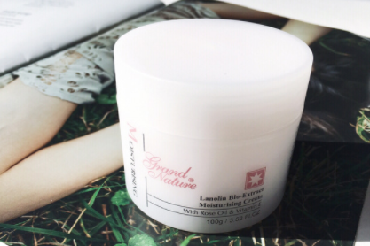 玫瑰精油面霜护肤?效果好不好? 玫瑰精油面霜护肤?效果好不好?