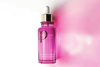 玫瑰精油有什么功效?哪个品牌的玫瑰精油好? 玫瑰精油有什么功效?哪个品牌的玫瑰精油好?