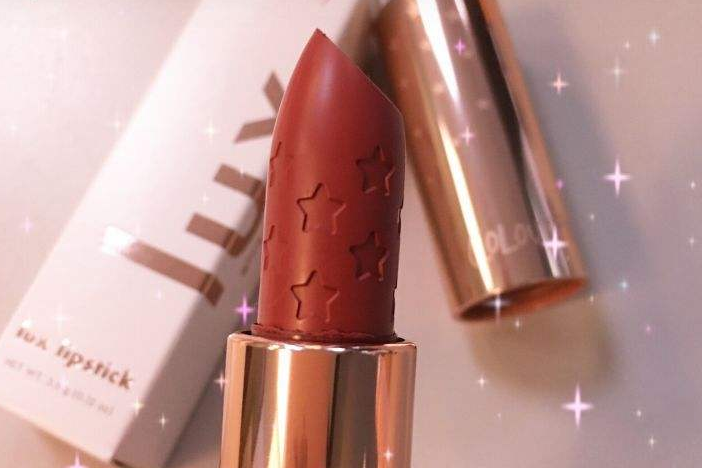 colourpop星星口红试色?价格大概是多少? colourpop星星口红试色?价格大概是多少?