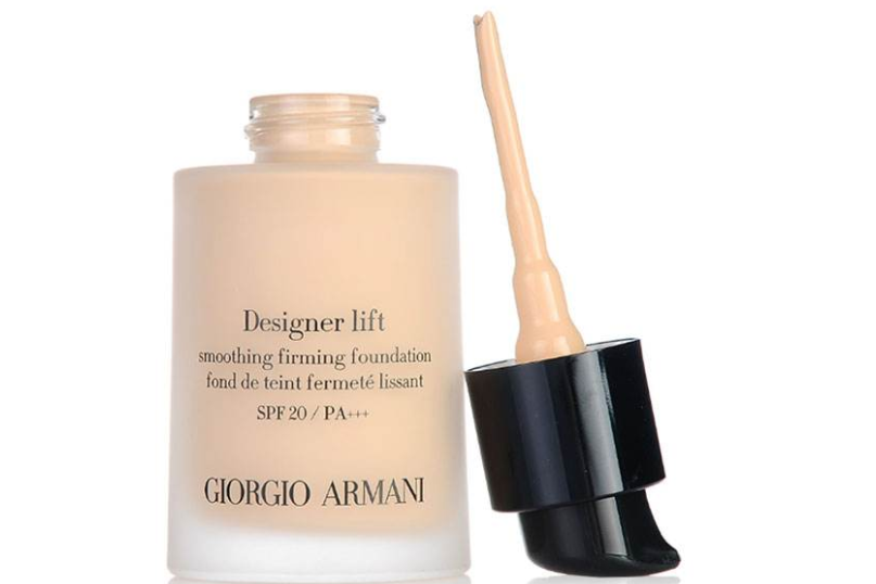 油皮粉底液推荐?哪几款是比较好用的? 油皮粉底液推荐?哪几款是比较好用的?