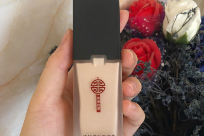 美康粉黛粉底液性价比高？适合什么肤质使用？