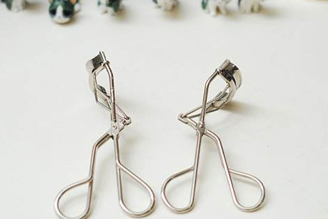 suqqu睫毛夹日本价格?好用吗? suqqu睫毛夹日本价格?好用吗?