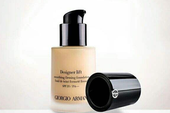 阿玛尼粉底液哪款好用?哪款遮瑕力比较好? 阿玛尼粉底液哪款好用?哪款遮瑕力比较好?