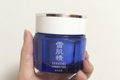 雪肌精美白凝霜补水效果好吗?可以美白吗? 雪肌精美白凝霜补水效果好吗?可以美白吗?