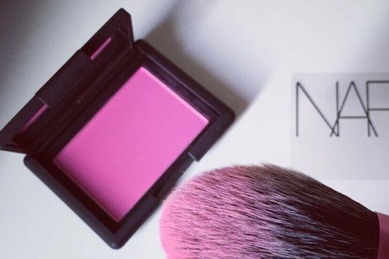 nars腮红可当眼影吗?推荐几个好看的颜色? nars腮红可当眼影吗?推荐几个好看的颜色?