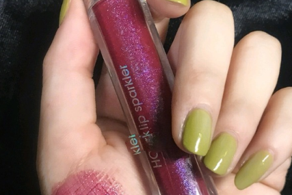 hedone唇釉使用感怎么样？哪个色号适合白皮？