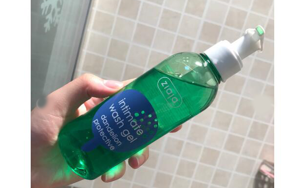 波兰齐叶雅孕妇女性洗液能用吗?是弱酸性吗? 波兰齐叶雅孕妇女性洗液能用吗?是弱酸性吗?