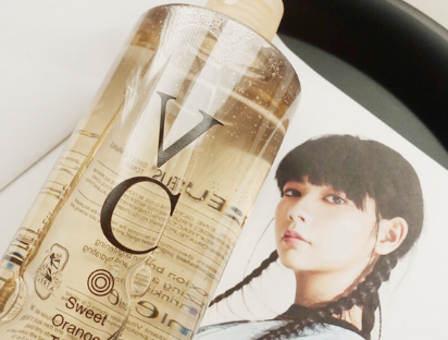 THatreus美白vc爽肤水质地如何?使用感清爽吗? THatreus美白vc爽肤水质地如何?使用感清爽吗?