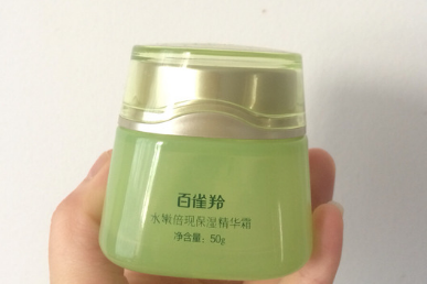 百雀羚保湿精华霜怎么样?可以改善闭口吗? 百雀羚保湿精华霜怎么样?可以改善闭口吗?