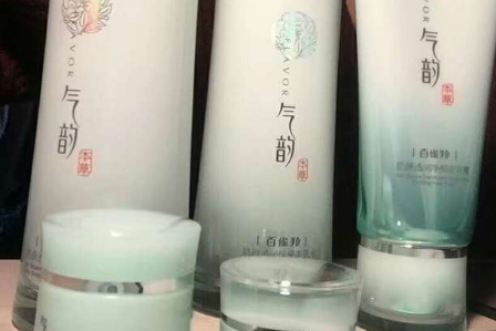 百雀羚气韵套盒水乳有哪些单品？使用效果好吗？