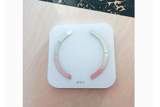 薄荷BOOHEE智能脂肪秤好不好?薄荷的脂肪秤靠谱吗? 薄荷BOOHEE智能脂肪秤好不好?薄荷的脂肪秤靠谱吗?