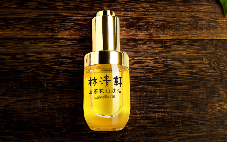 林清轩山茶花润肤油怎么用？林清轩的山茶花润肤油好吗？