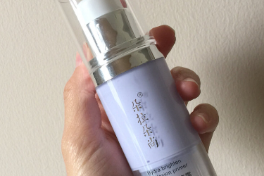 朵拉朵尚隔离霜有几种颜色?滋润度好吗? 朵拉朵尚隔离霜有几种颜色?滋润度好吗?