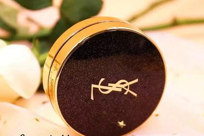 YSL星钻气垫有几个色号?妆感呈雾面吗? YSL星钻气垫有几个色号?妆感呈雾面吗?