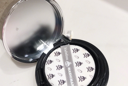 凯芙兰气垫会卡粉吗?推荐一个适合适中的色号? 凯芙兰气垫会卡粉吗?推荐一个适合适中的色号?