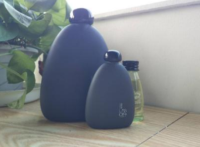 澜珂·茗沐浴露质地是啫喱妆吗?香味是红茶味吗? 澜珂·茗沐浴露质地是啫喱妆吗?香味是红茶味吗?