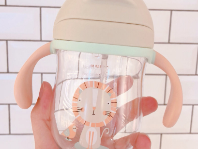 Babycare重力吸管杯好用吗？清洗方便吗？