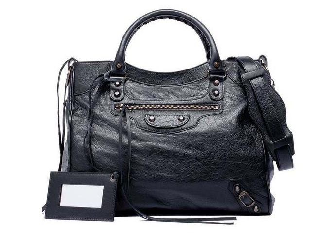 巴黎世家机车包系列?巴黎世家机车包什么皮? 巴黎世家机车包系列?巴黎世家机车包什么皮?