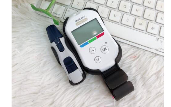 强生血糖仪哪个型号好?强生血糖仪好用吗? 强生血糖仪哪个型号好?强生血糖仪好用吗?