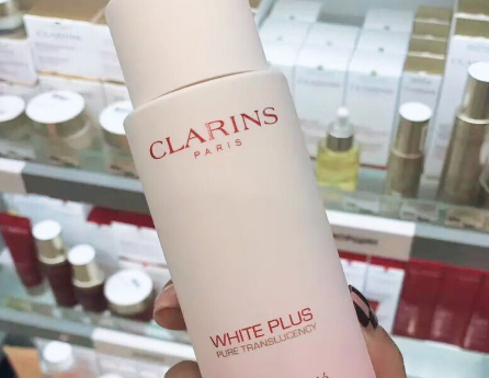 娇韵诗清透润白柔肤水什么效果?适合孕妈吗? 娇韵诗清透润白柔肤水什么效果?适合孕妈吗?