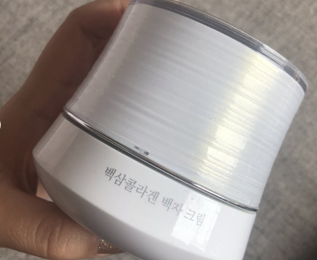 菲诗小铺素颜霜提亮效果好吗?妆感自然吗? 菲诗小铺素颜霜提亮效果好吗?妆感自然吗?