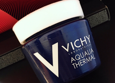 薇姿睡眠面膜补水效果好吗？痘痘肌可以用吗？